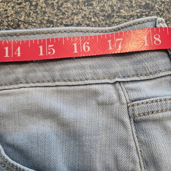 Ava & Viv Light Blue Skinny Jeans 18W Mid Rise Stretch Waistband 5-Pocket Denim - Picture 12 of 15